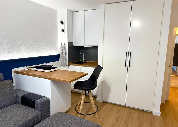 Messe In Rheinnaehe Köln