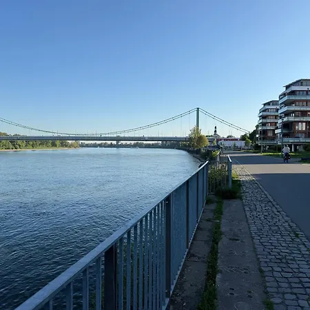 Messe In Rheinnaehe Διαμέρισμα *